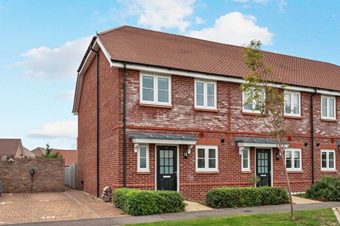2 Bedroom Terraced House For Sale In Poppins Close, Walton-On-Thames, KT12