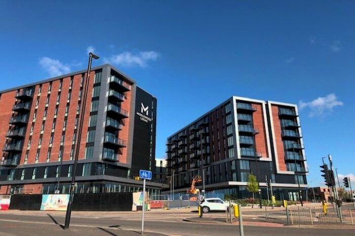 2 Bedroom Flat To Rent In Lockgate Square, Salford, M5
