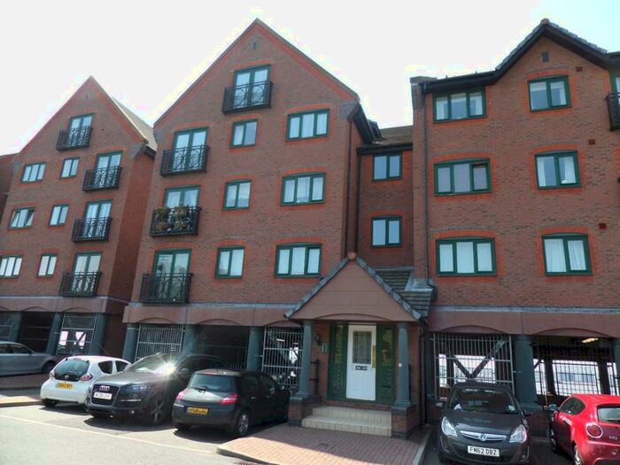 2 Bedroom Apartment To Rent In South Ferry Quay, Liverpool, L3