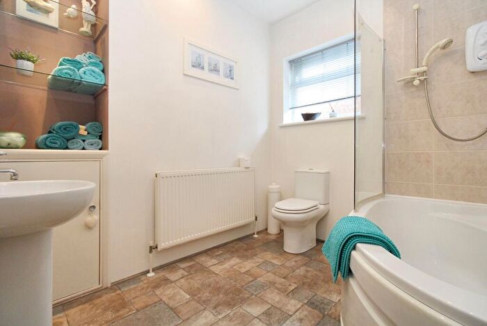 4 Bedroom Detached Bungalow For Sale In Preston Lane, Bilton, HU11