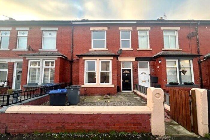 4 Bedroom Property To Rent In Dunelt Road, Blackpool, FY1