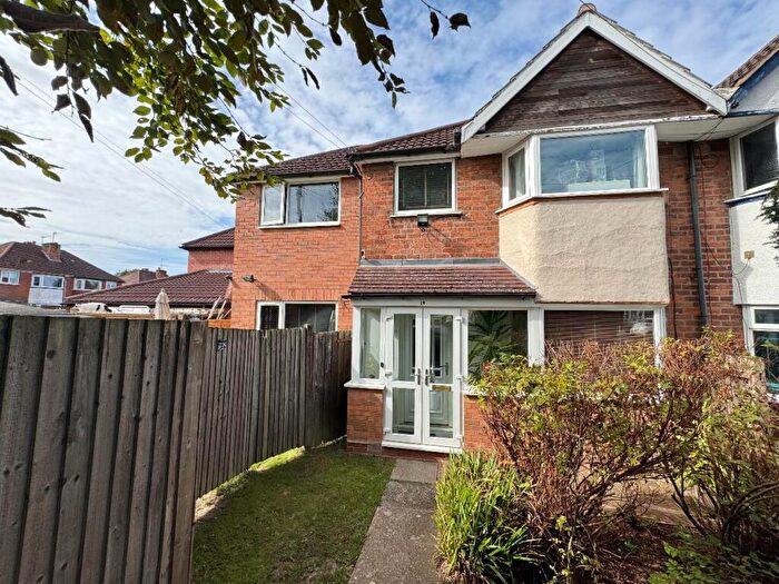 4 Bedroom Semi-Detached House For Sale In Wiseacre Croft, Shirley, Solihull, B90