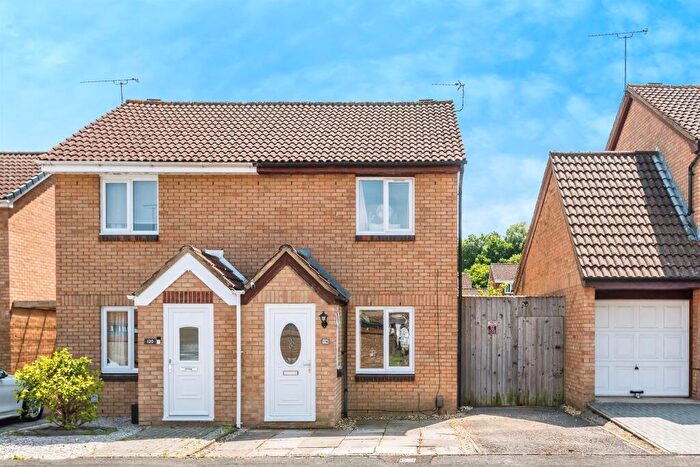 2 Bedroom Semi-Detached House For Sale In Tamworth Drive, Shaw, Swindon, SN5