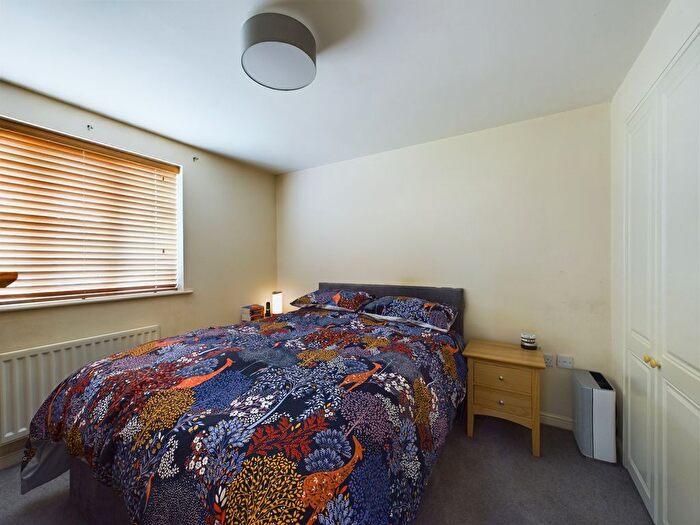 2 Bedroom Flat For Sale In Douglas Avenue, Wesham, PR4