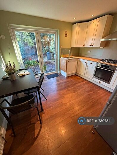 3 Bedroom End Of Terrace House To Rent In Greenwood Close, Sidcup, DA15