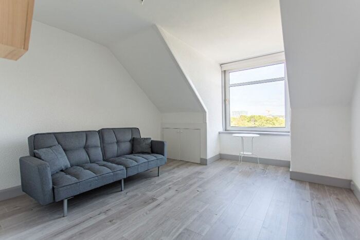 1 Bedroom Flat To Rent In Orchard Street, City Centre, Aberdeen, AB24