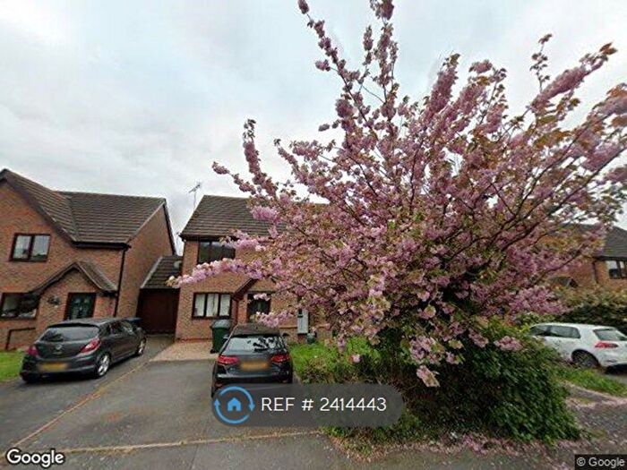 2 Bedroom Semi-Detached House To Rent In Lindale Close, Gamston, Nottingham, NG2