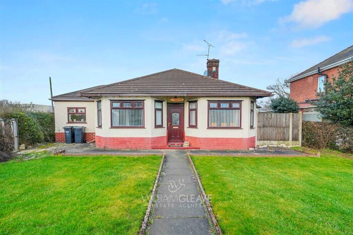 4 Bedroom Detached Bungalow For Sale In Chester Road, Bretton, Chester, CH4
