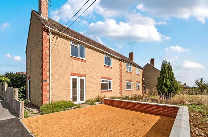 3 Bedroom Semi-Detached House For Sale In Bowden Road, Templecombe, Somerset, BA8