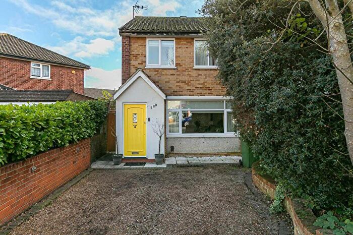 3 Bedroom Semi Detached House For Sale In Hillrise Road, Romford, RM5