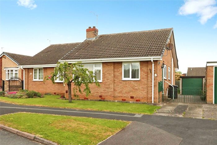 2 Bedroom Bungalow For Sale In Nathan Drive, Waterthorpe, Sheffield, S20