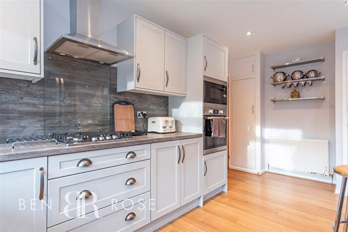 3 Bedroom Detached Bungalow For Sale In Cumberland Avenue, Leyland, PR25