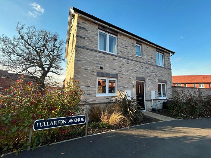 3 Bedroom Detached House To Rent In Fullarton Avenue, Warwick, CV34