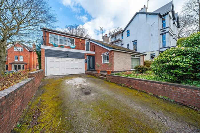 3 Bedroom Detached House For Sale In Victoria Crescent, Off Private Road, (Mapperlery Park Conservation Area), NG5