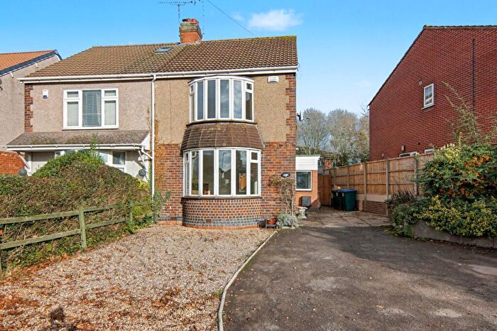 3 Bedroom Semi Detached House For Sale In Brandon Road, Binley, CV3