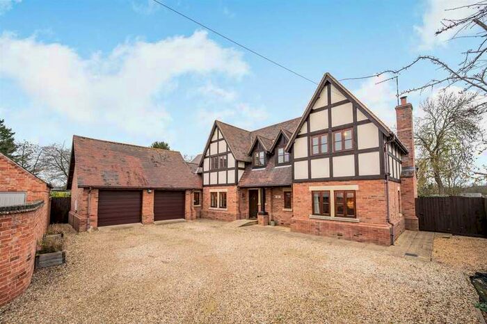 5 Bedroom Detached House For Sale In Merrycot Lane, Yelvertoft, Northampton, NN6