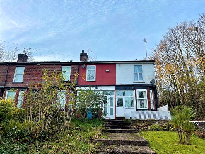 3 Bedroom House To Rent In Wallness Lane, Salford, Greater Manchester, M6