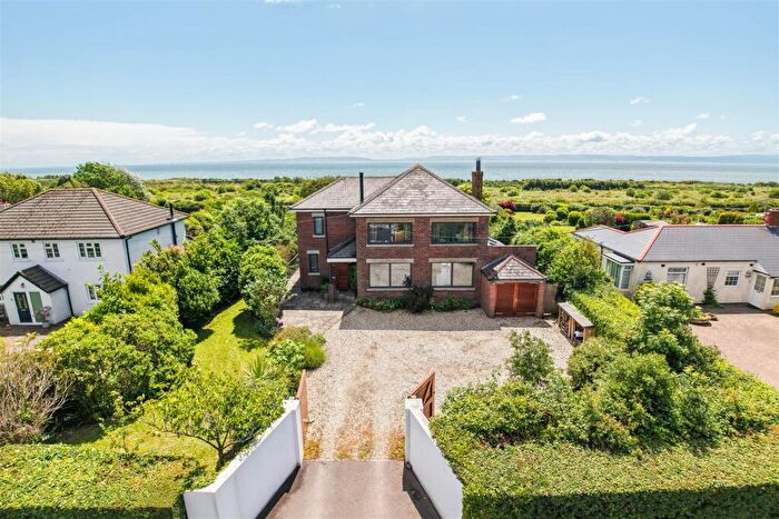 5 Bedroom Detached House For Sale In Fontygary Road, Rhoose, Barry, Vale Of Glamorgan, CF62
