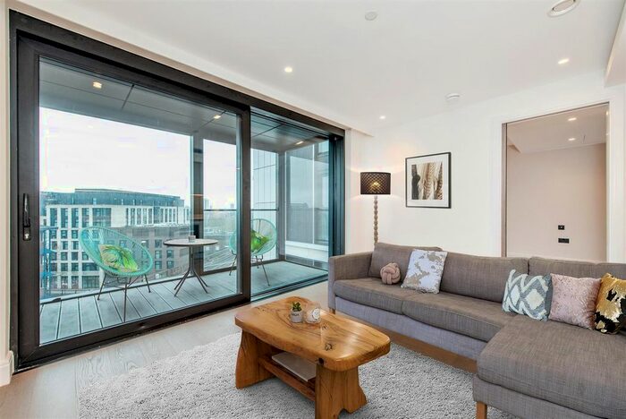 1 Bedroom Flat To Rent In The Dumont, Albert Embankment, London, SE1
