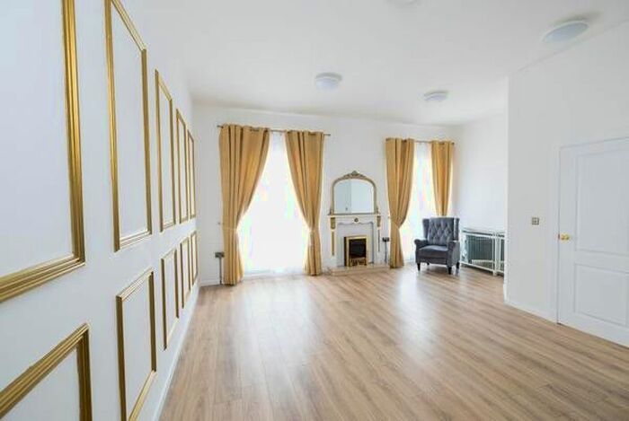 2 Bedroom Flat To Rent In The Old Bakery, Gillingham Road, Gillingham, Kent, ME7