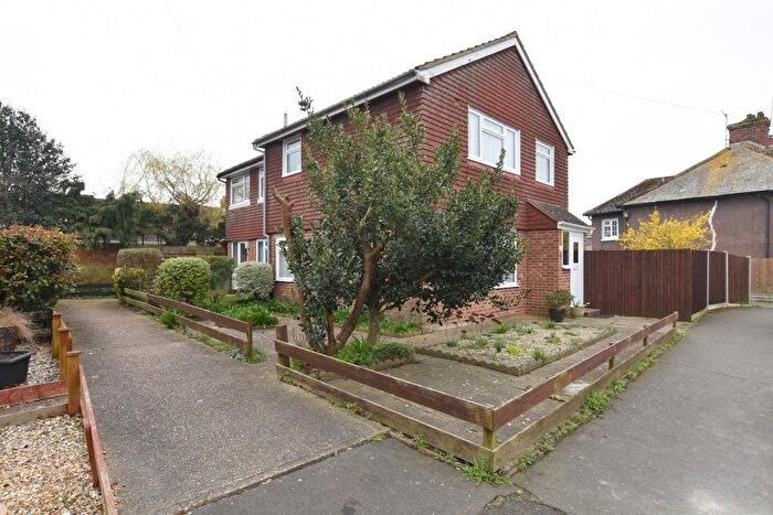 3 Bedroom Semi-Detached House For Sale In Station Road, Lydd, TN29