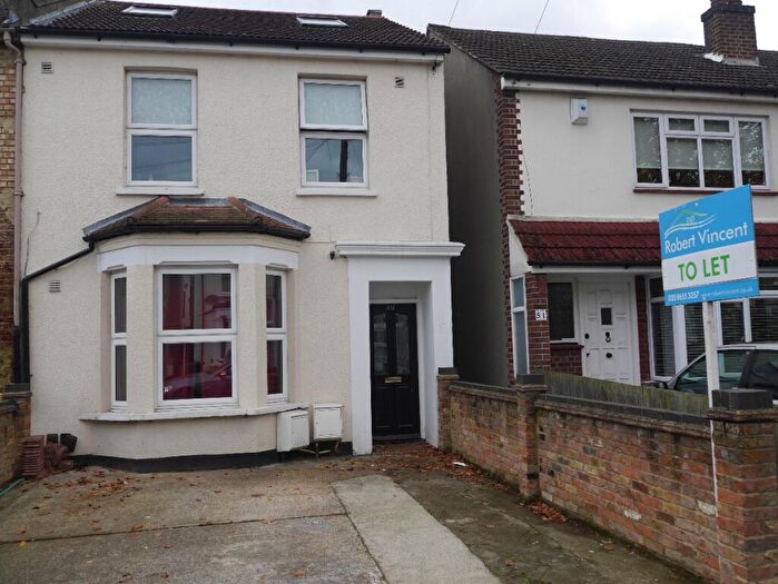 2 Bedroom Flat To Rent In Beckenham, BR3