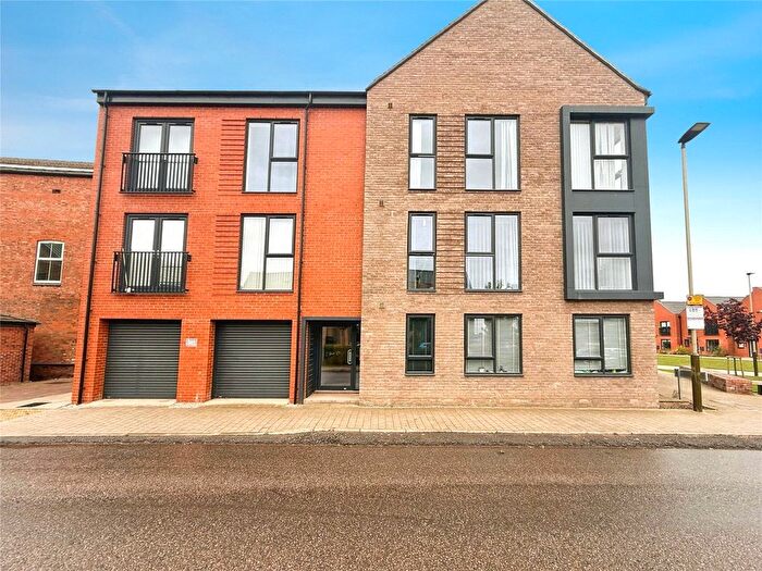 2 Bedroom Flat For Sale In Limekiln Road, Leicester, LE3