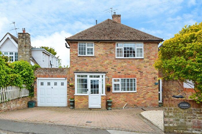 3 Bedroom Detached House For Sale In Sycamore Road, Chalfont Saint Giles, HP8