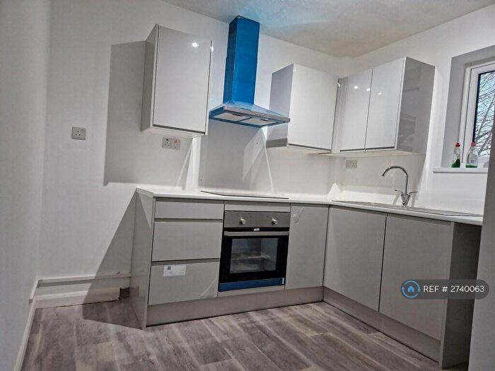 2 Bedroom Flat To Rent In Eastleigh, Eastleigh, SO50