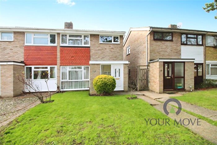 3 Bedroom Semi Detached House To Rent In Spruce Walk, Kempston, Bedford, Bedfordshire, MK42