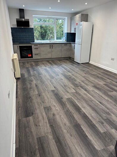2 Bedroom Flat To Rent In West Street, Dunstable, LU6