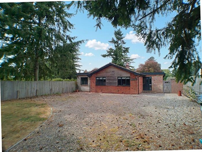3 Bedroom Detached Bungalow For Sale In Conery Lane, Whatton, NG13