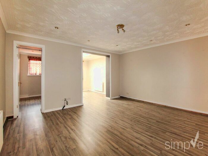 4 Bedroom Property To Rent In Thorncliffe Road, Southall, Middlesex, UB2