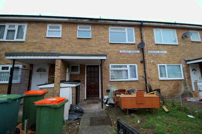 3 Bedroom Terraced House To Rent In Talbot Road, London, E6