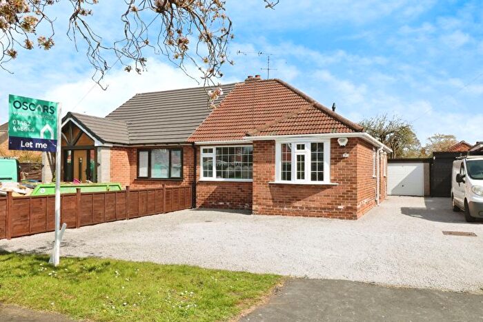 2 Bedroom Semi-Detached Bungalow To Rent In Voases Close, Anlaby, Hull, HU10