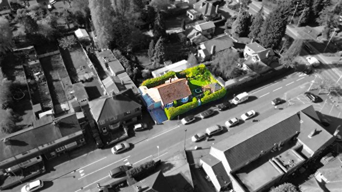 2 Bedroom Detached Bungalow For Sale In Detached Bungalow Grange Drive, Glen Parva, Leicester, LE2