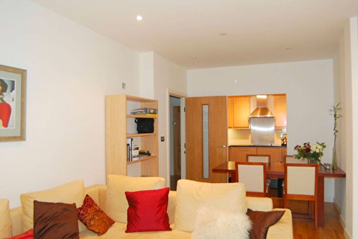 1 Bedroom Property To Rent In Uxbridge Road, Ealing Broadway, London, W5