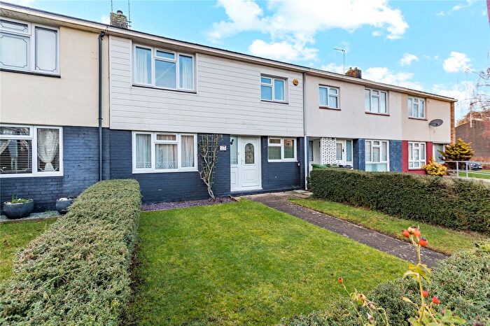 3 Bedroom Terraced House For Sale In Mollands, Basildon, Essex, SS16