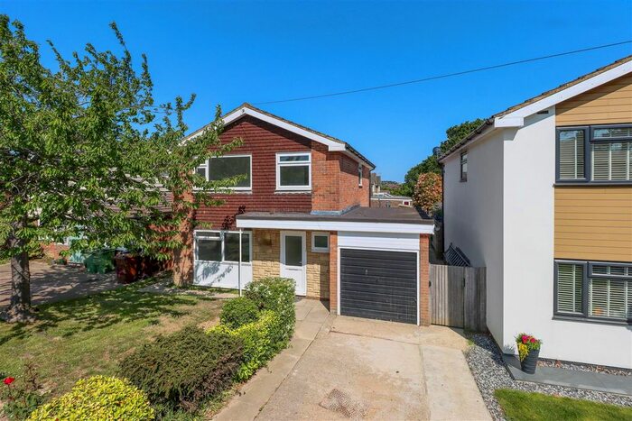 4 Bedroom Property To Rent In Collington Lane East, Bexhill-On-Sea, TN39