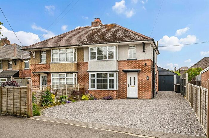 3 Bedroom Semi-Detached House For Sale In Ashfield Road, Andover, SP10