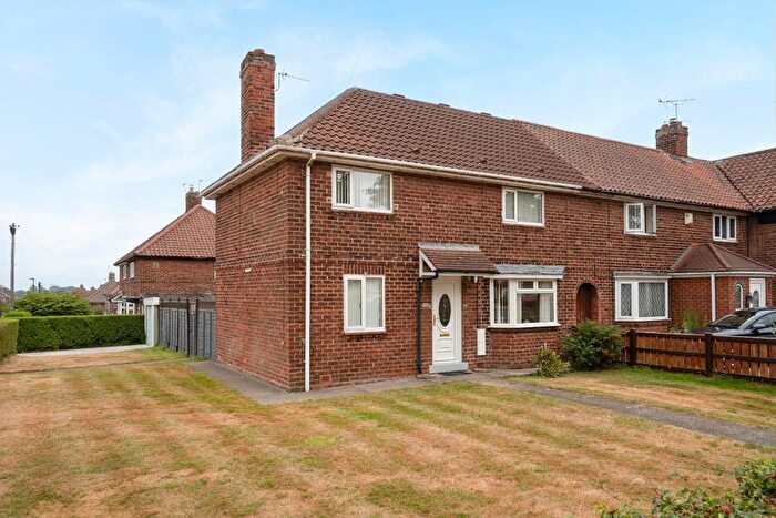 3 Bedroom End Terrace House For Sale In Beckfield Lane, York, YO26