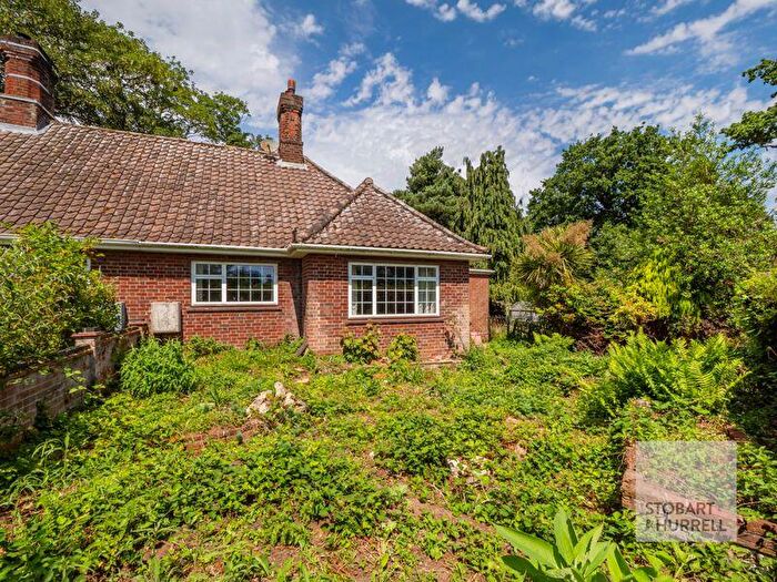 3 Bedroom Bungalow For Sale In Groves Bungalows, Upper Street, Horning, Norfolk, NR12