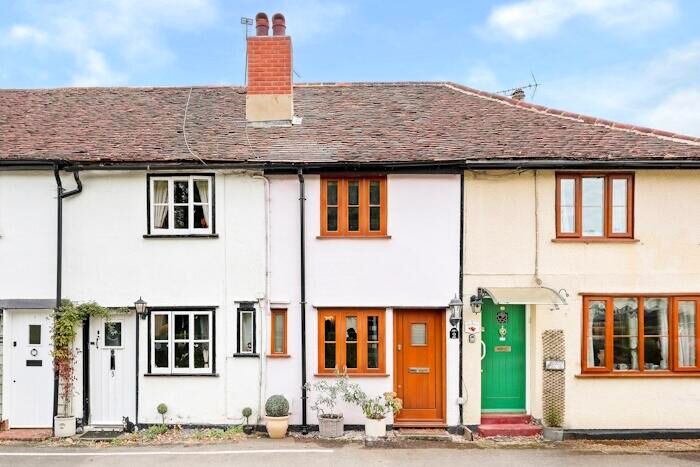 2 Bedroom Cottage For Sale In Fyfield Road, Willingale, CM5