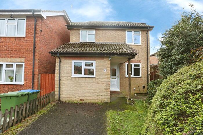 3 Bedroom Detached House For Sale In Bracklesham Close, Southampton, Hampshire, SO19