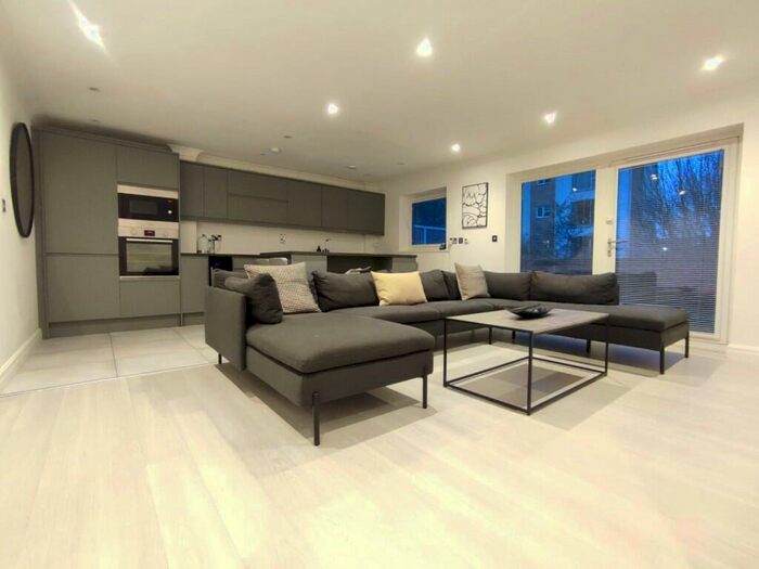 2 Bedroom Apartment To Rent In Ezel Court, Heol Glan Rheidol, Cardiff(City), CF10