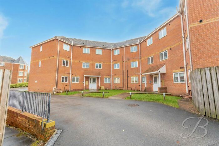 2 Bedroom Flat To Rent In Heathfield Way, Mansfield, NG18