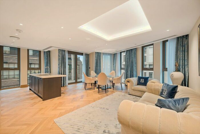 3 Bedroom Flat To Rent In Abell House, John Islip Street, London, SW1P