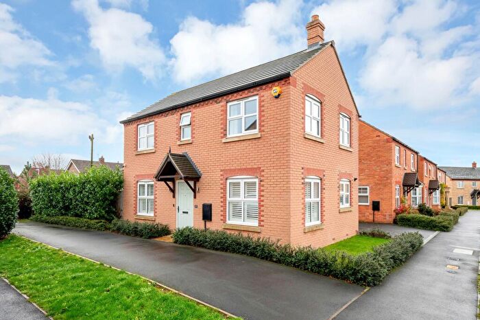 3 Bedroom Detached House For Sale In Kingsdown Drive, Stamford, PE9