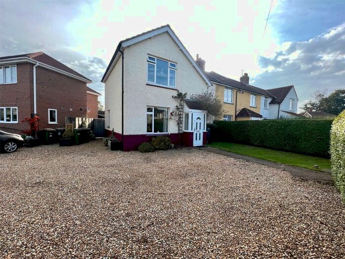 3 Bedroom End Of Terrace House To Rent In Kelvin Road, Eastleigh, Hampshire, SO50