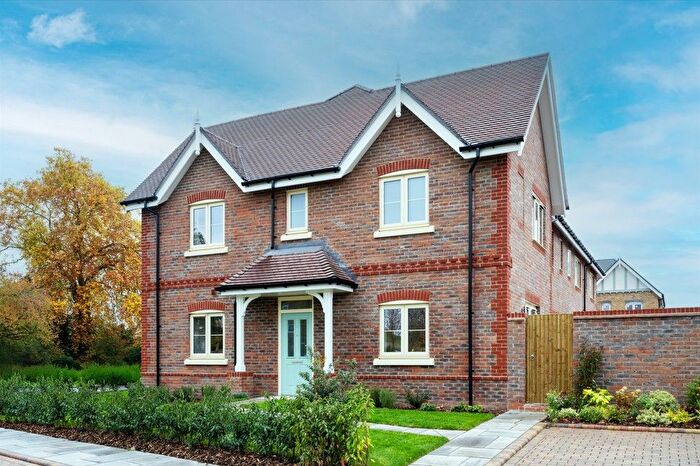 2 Bedroom End Terrace House For Sale In De Havilland Place, White Waltham Village, Maidenhead, SL6